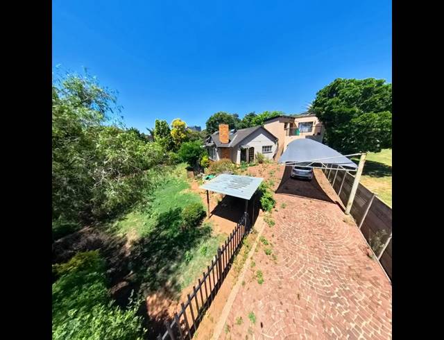 4 BEDROOM HOUSE FOR SALE IN CROYDON